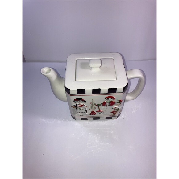 Vintage Ceramic Snowman Scene teapot - Picture 3 of 5